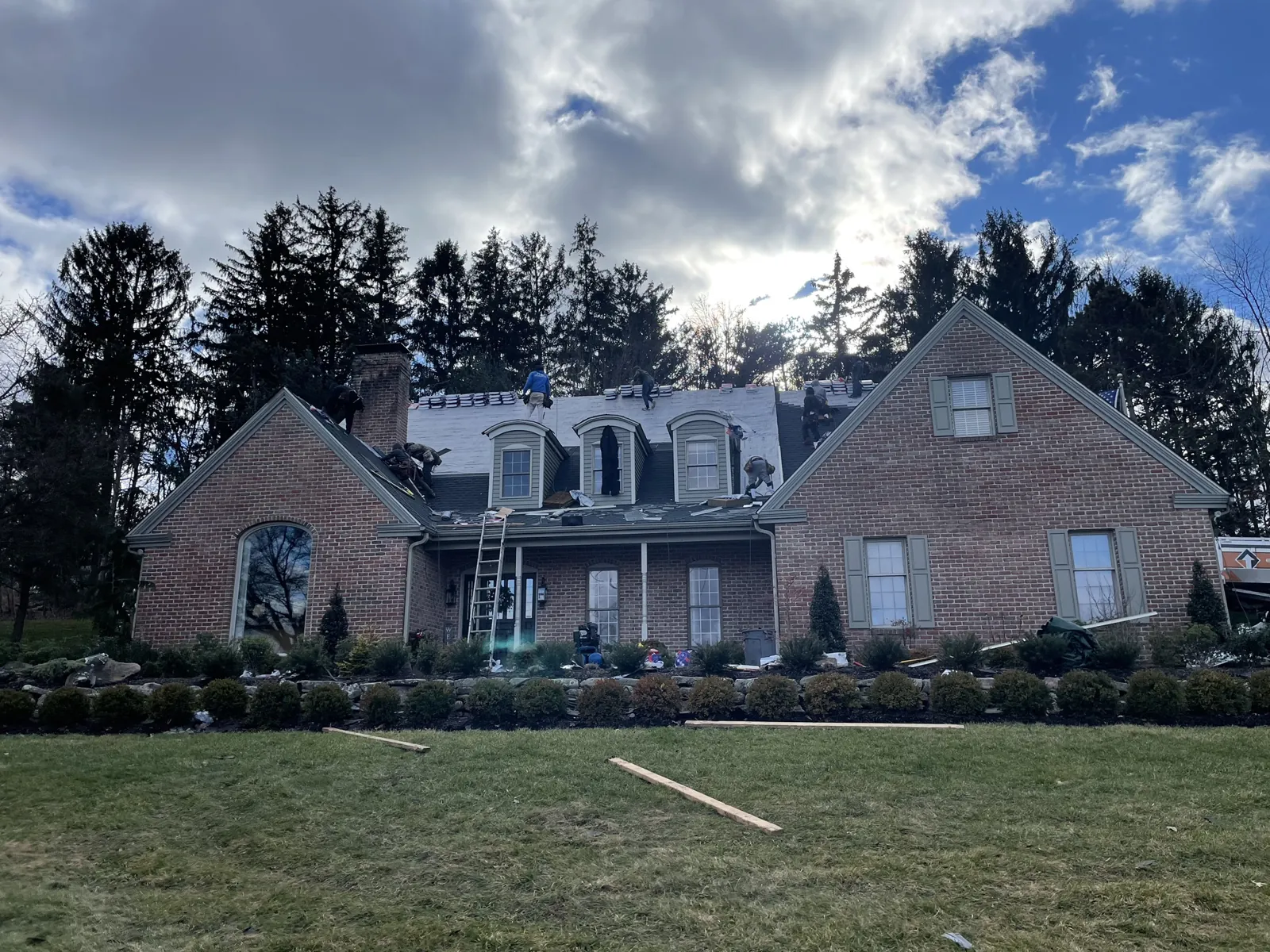 Clear Roofing & Exteriors completed roofing project